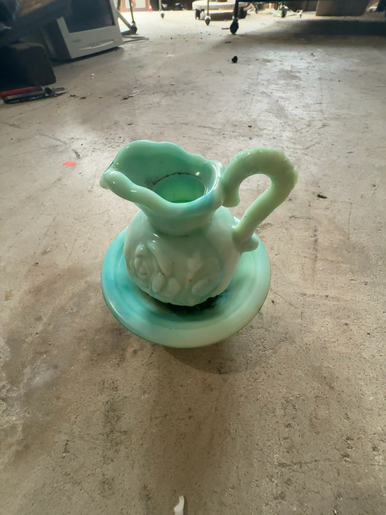 Avon Victorian Rose Jadeite Green Slag Glass Pitcher and Bowl Set