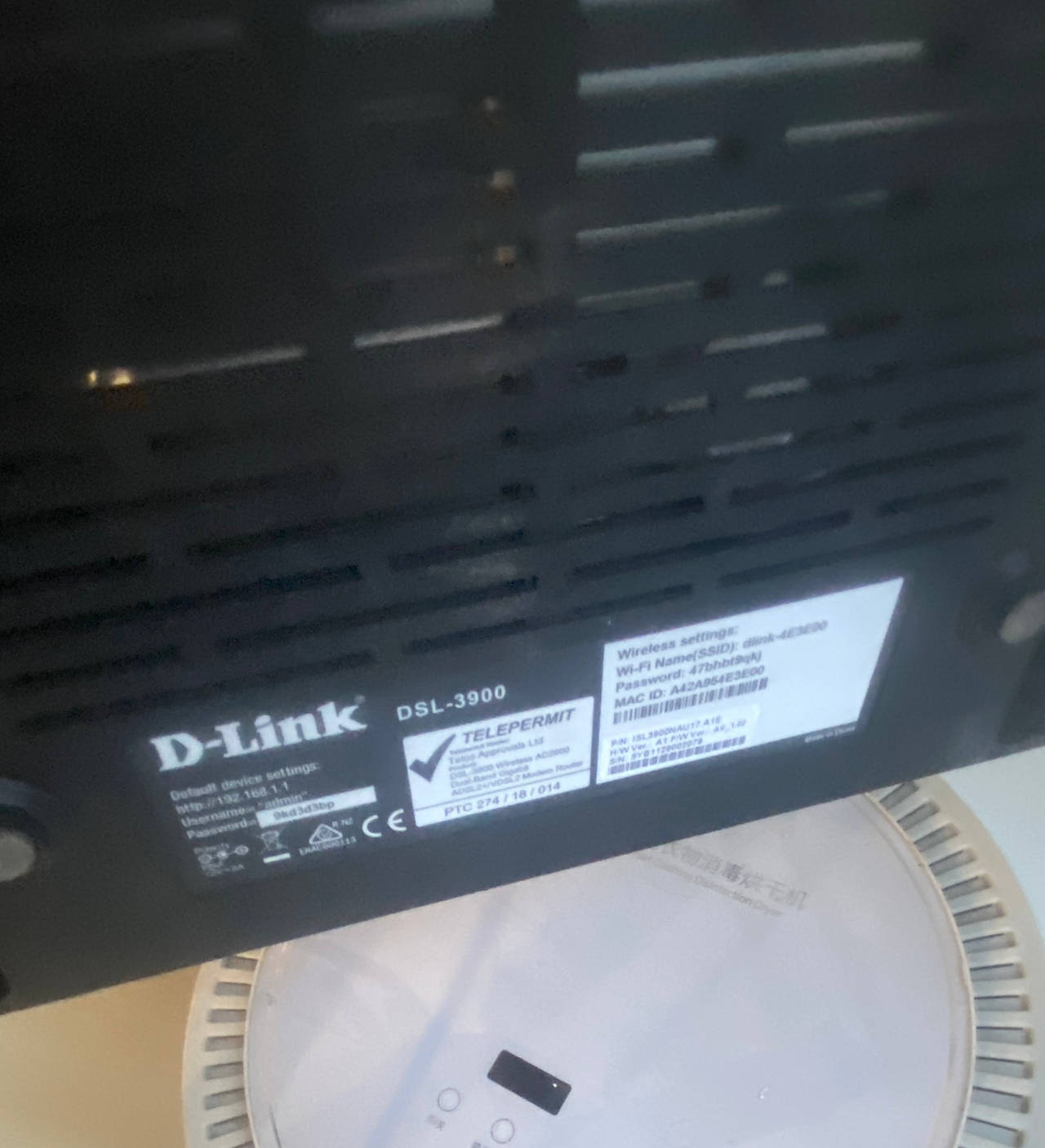 D-Link DSL-3900 Python AC1600 Dual-Band VDSL2/ADSL2+ Modem Router