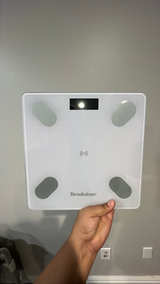 Brookstone Bluetooth Smart Scale Health Monitor - Image 3