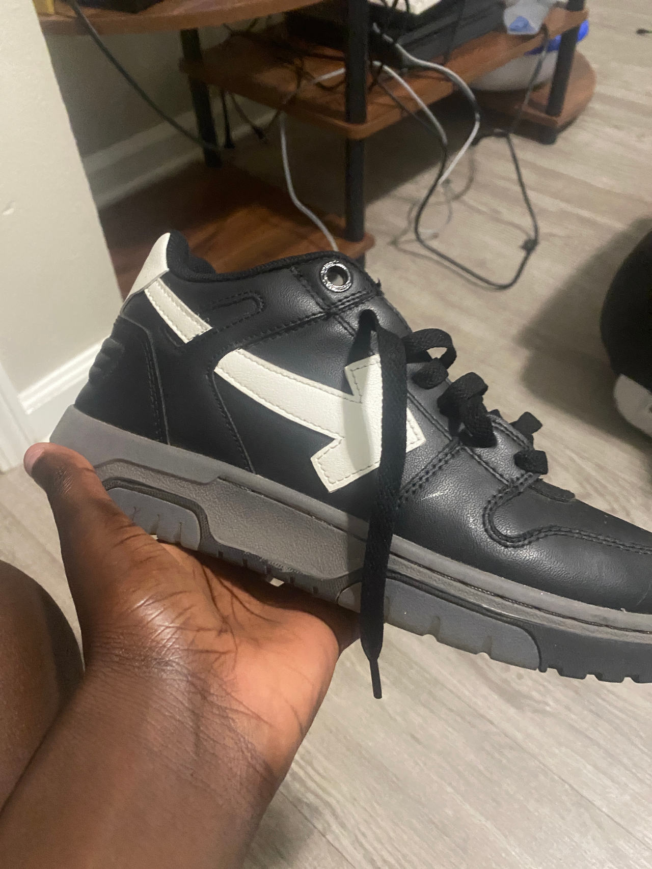 Off-White Out Of Office Sneaker