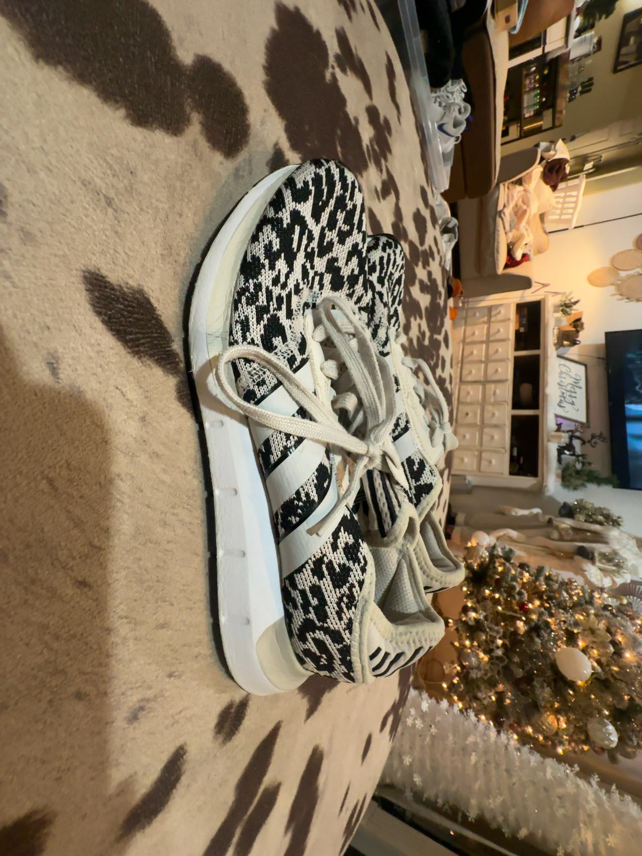 Adidas Swift Run X Leopard Print Women's Sneakers Size 8
