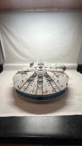 Star Wars: The Force Awakens Battle Action Millennium Falcon - Image 3