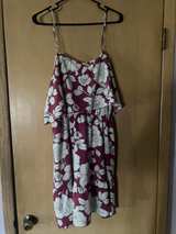 Floral V-Neck Cap Sleeve Dress - Image 2