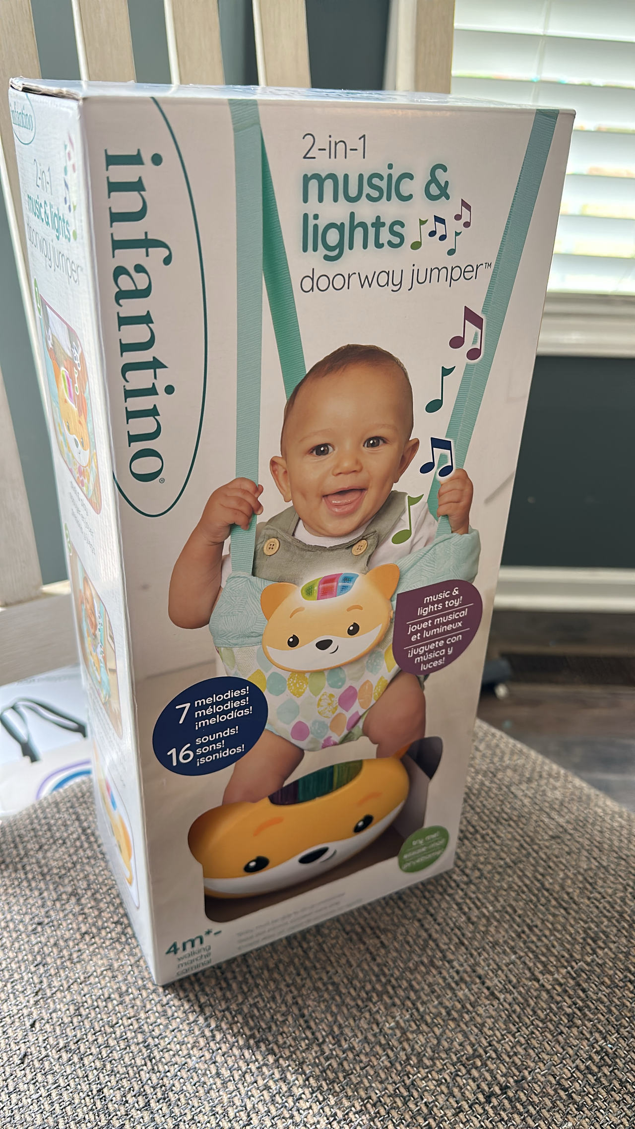 Infantino 2-in-1 Music & Lights Doorway Jumper