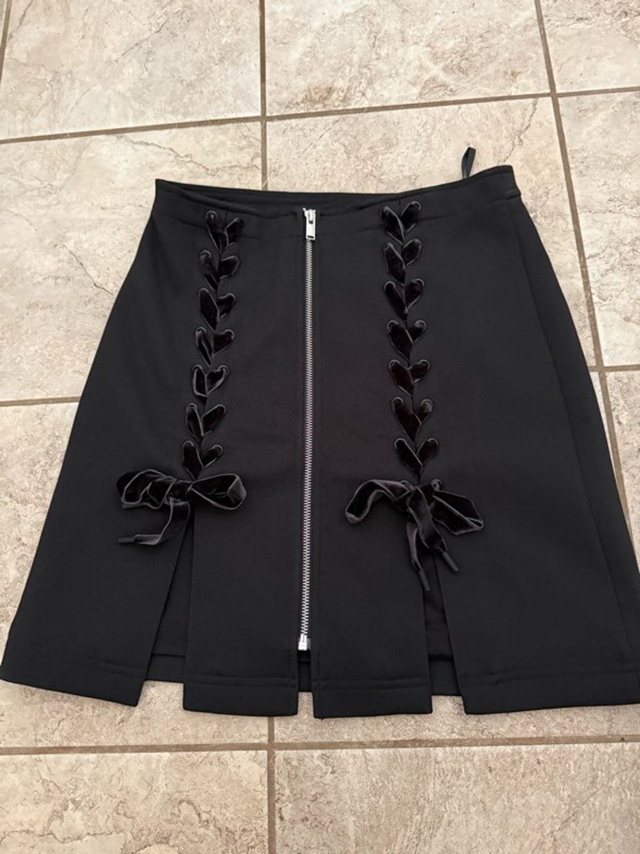 Y2K Ochirly Black Velvet Lace-Up Skirt