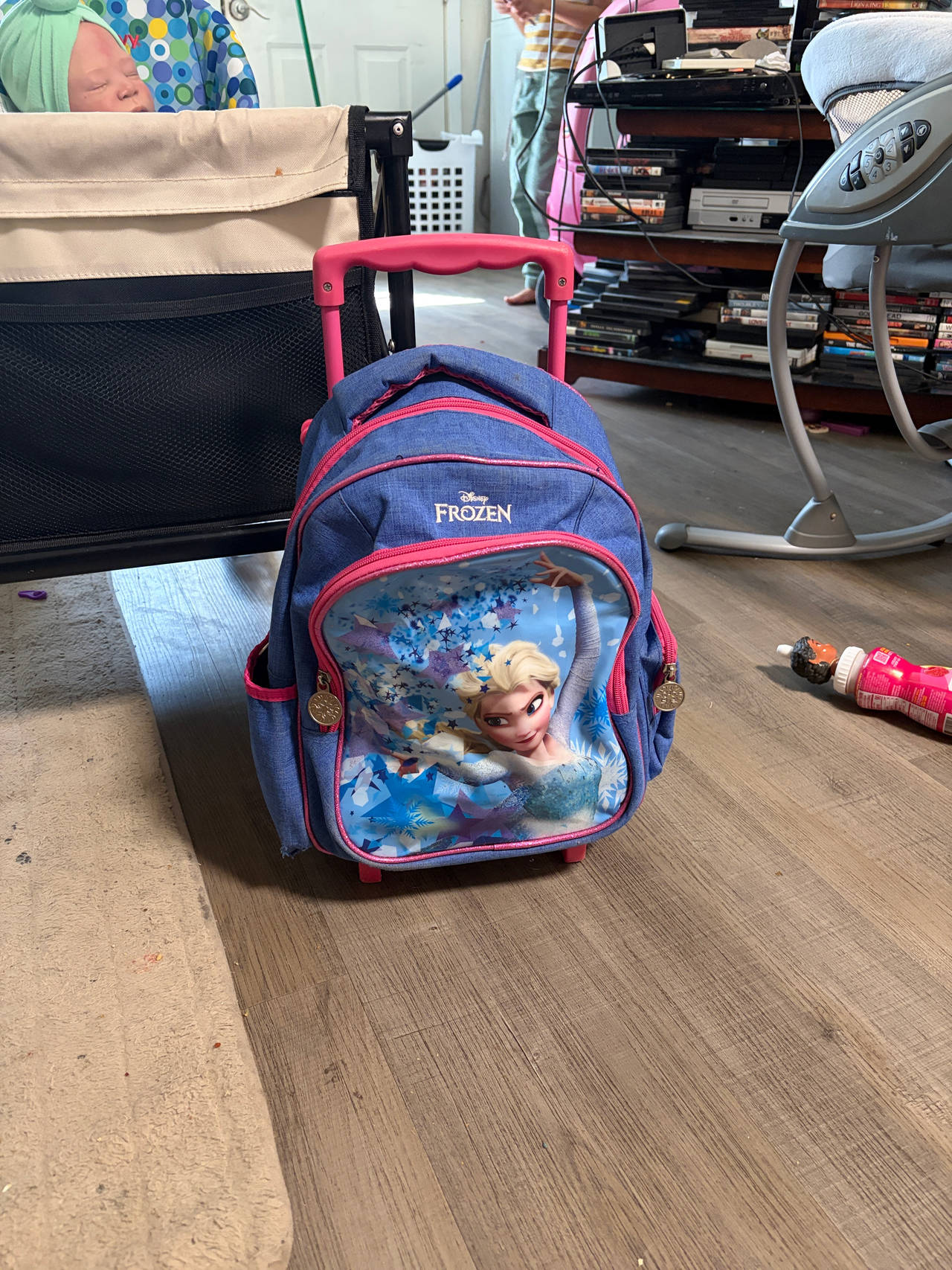Disney Frozen Elsa Rolling Backpack