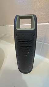Kicker Bullfrog BF100 Bluetooth Speaker - Image 2