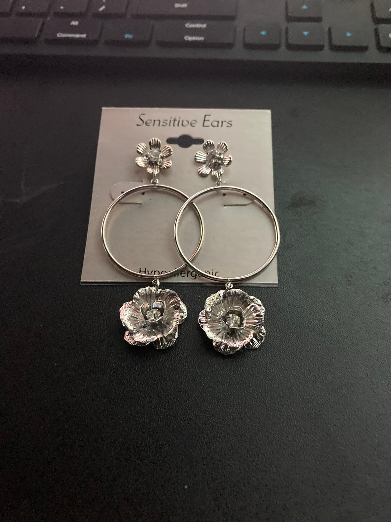 Sensitive Ears Hypoallergenic Flower Hoop Earrings