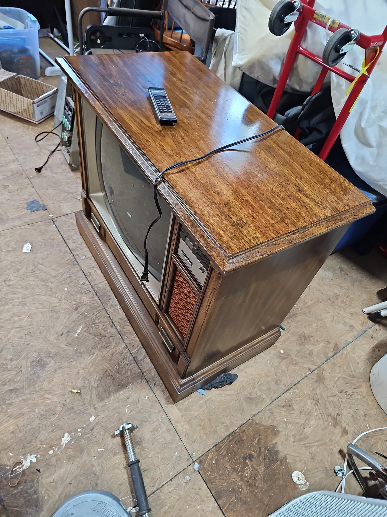 Sylvania Superset Console Television