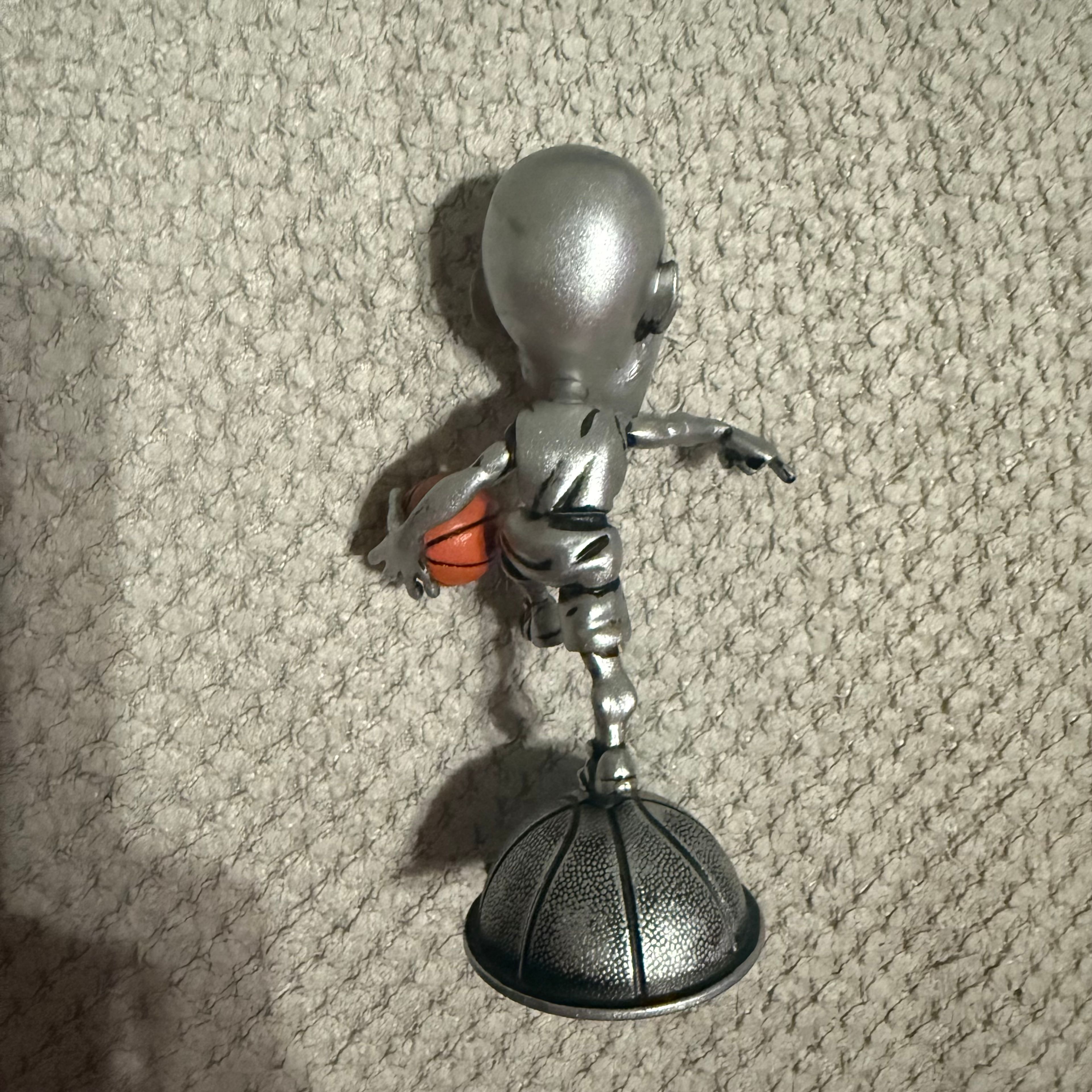 Mattel Michael Jordan Maximum Air Silver Edition Figure - Image 4