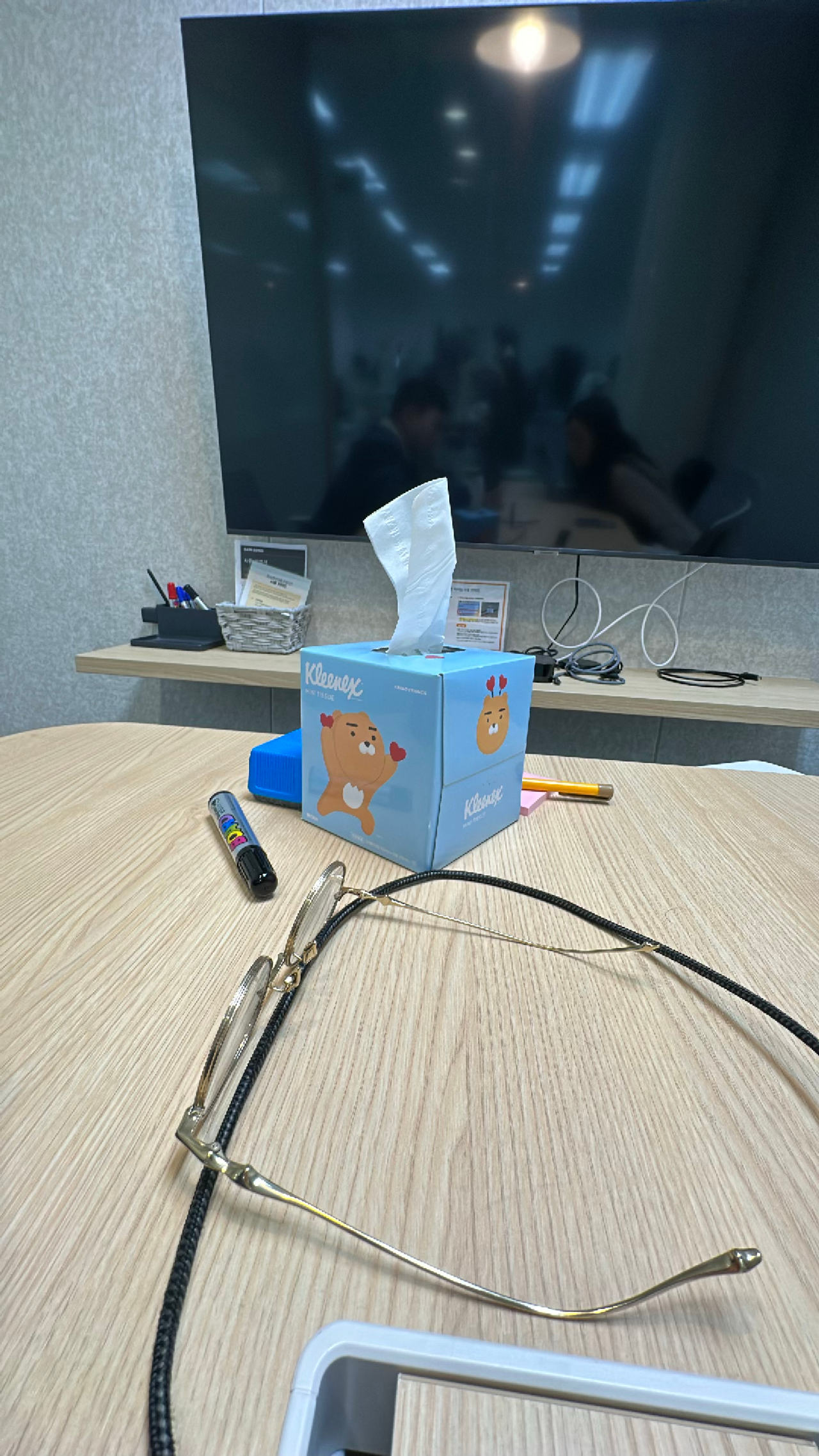 Kleenex Tissue Box