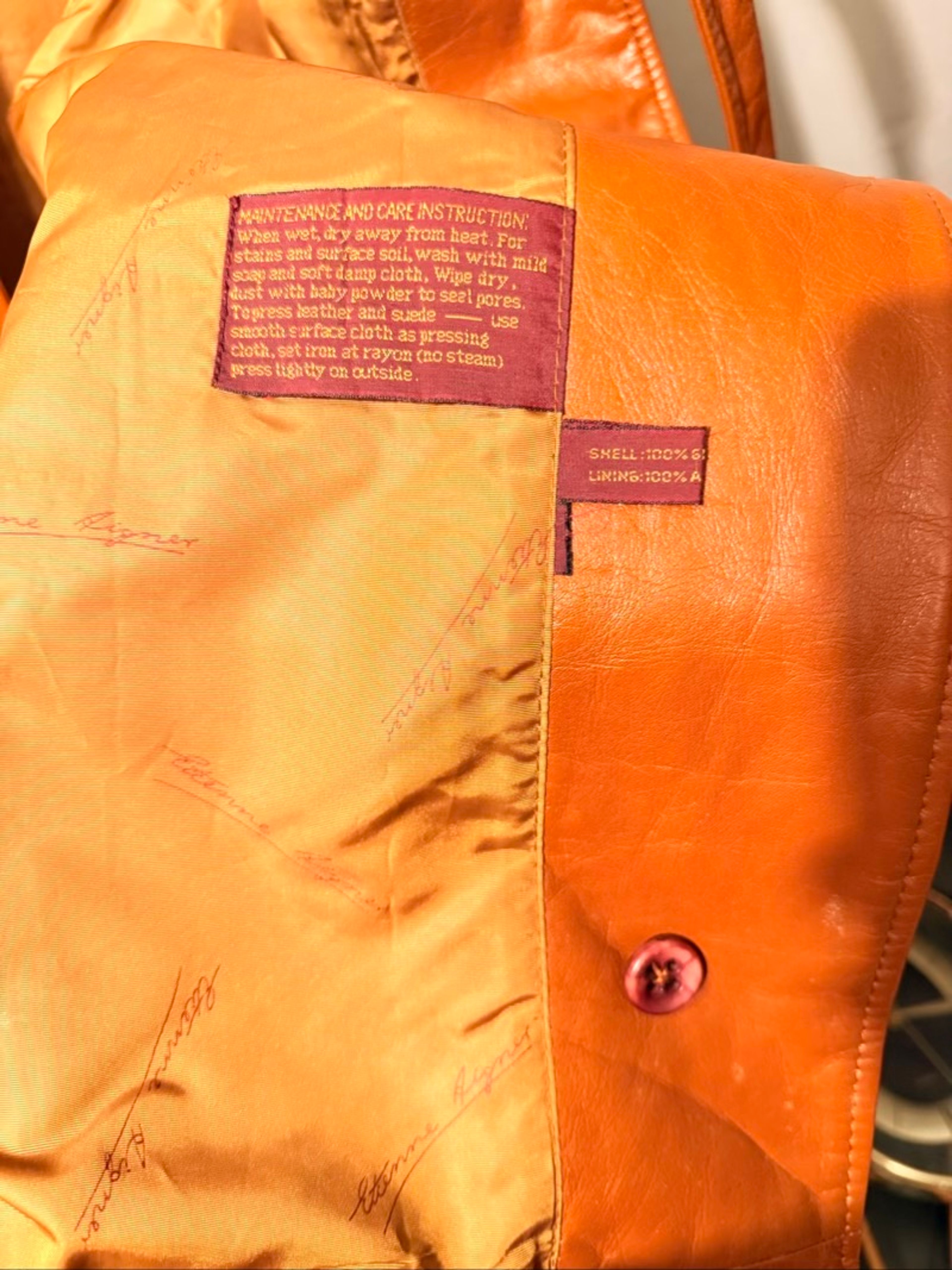 Montgomery Ward Vintage 70s Women's Leather Trench Coat - Image 9