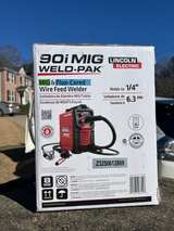 NEW Lincoln 90i MIG Weld-PAK K5256
MIG & Flux-Cored Wire Feed Welder - Image 3