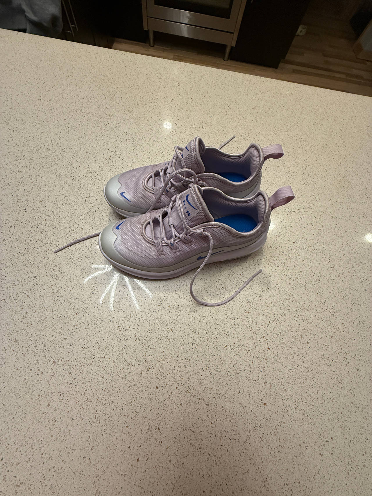 Nike Air Max Axis