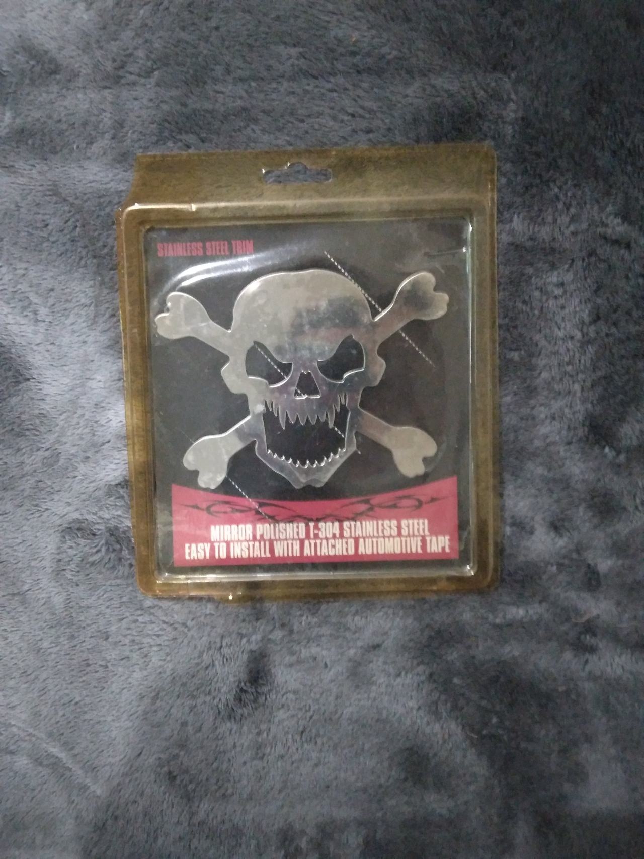 Mirror Polished T-304 Stainless Steel Skull Emblem