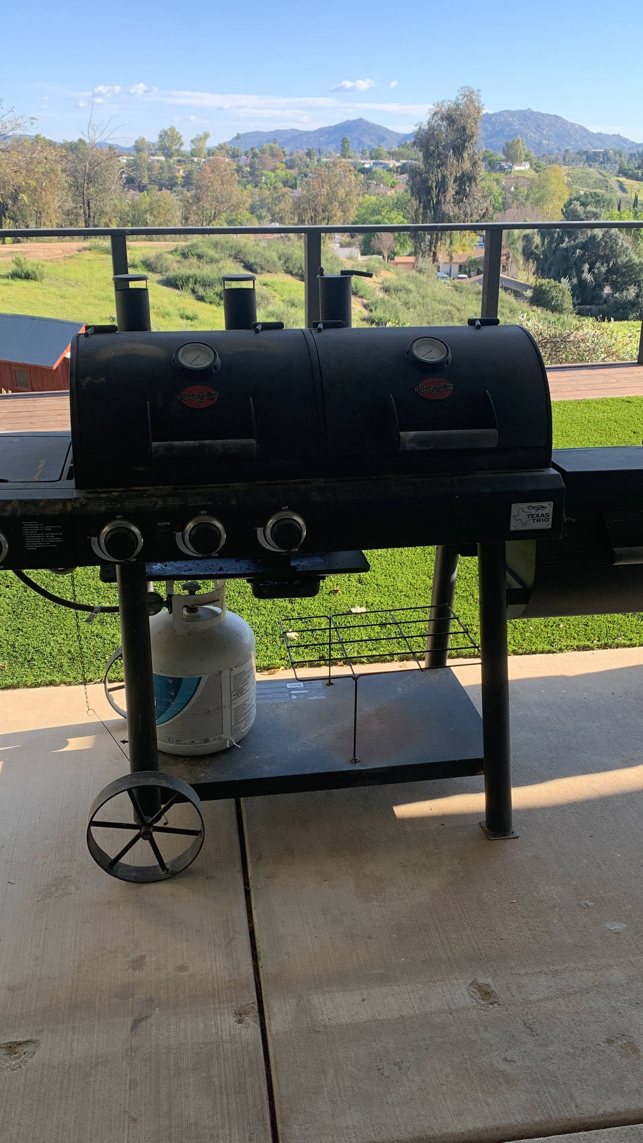 Char-Griller Texas Trio Gas/Charcoal Grill & Smoker