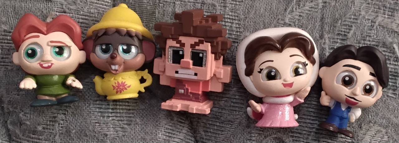 Disney Doorables Mini Figures Lot