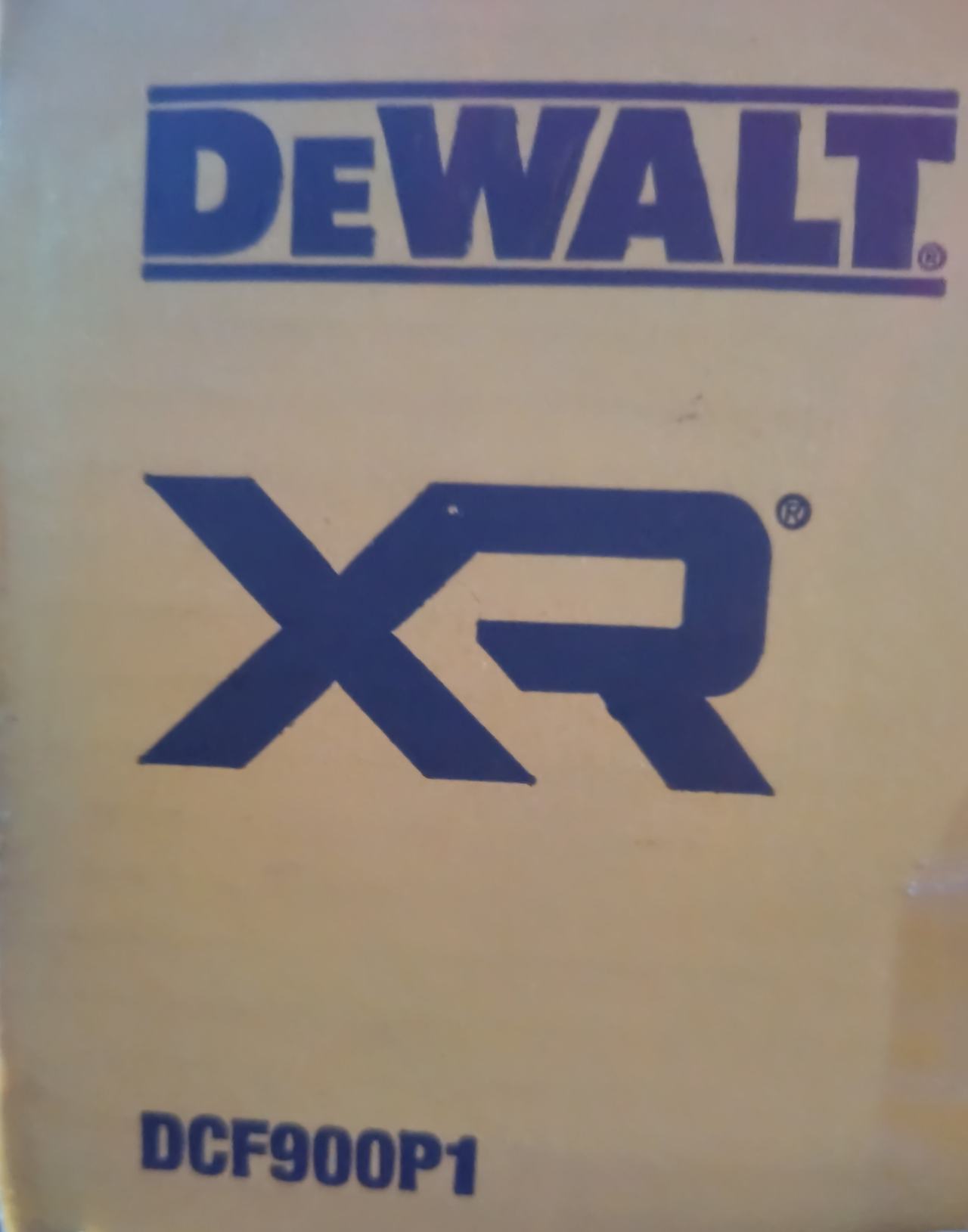 DeWalt 20V MAX XR 1/2 in. High Torque Impact Wrench Kit
