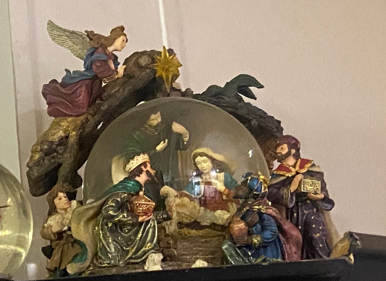 San Francisco Music Box Company Nativity Snow Globe
