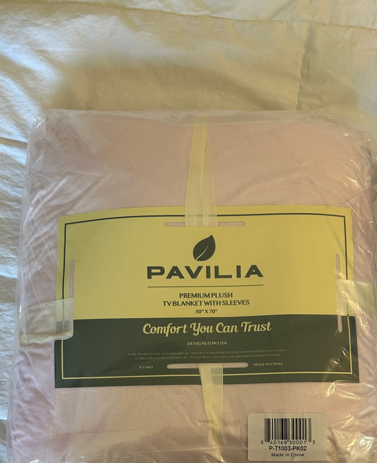 Pavilia Premium Plush TV Blanket with Sleeves