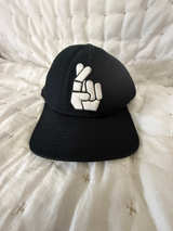 Nike SB Crossed Fingers Embroidered Snapback Hat - Image 1