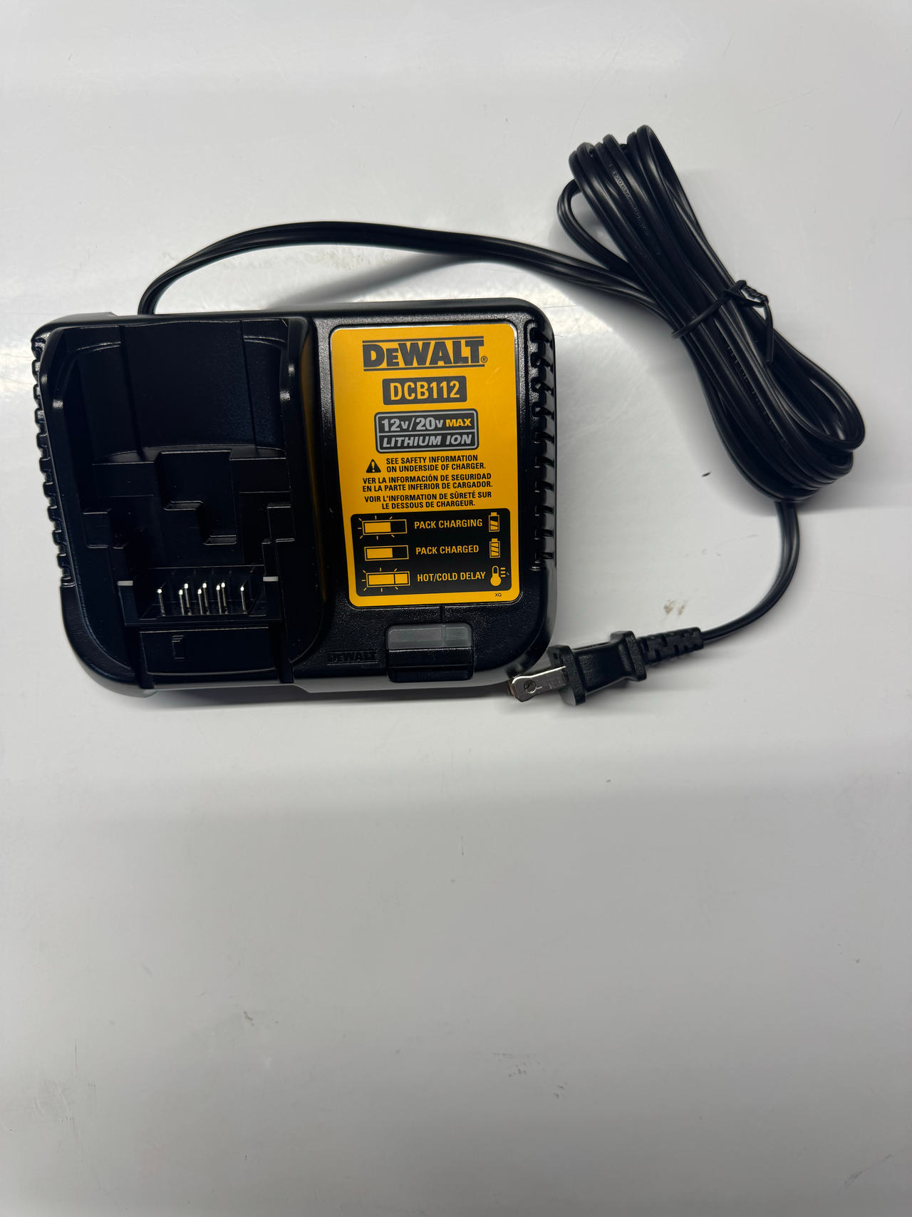 New DeWalt DCB112 12V/20V Max Lithium Ion Battery Charger