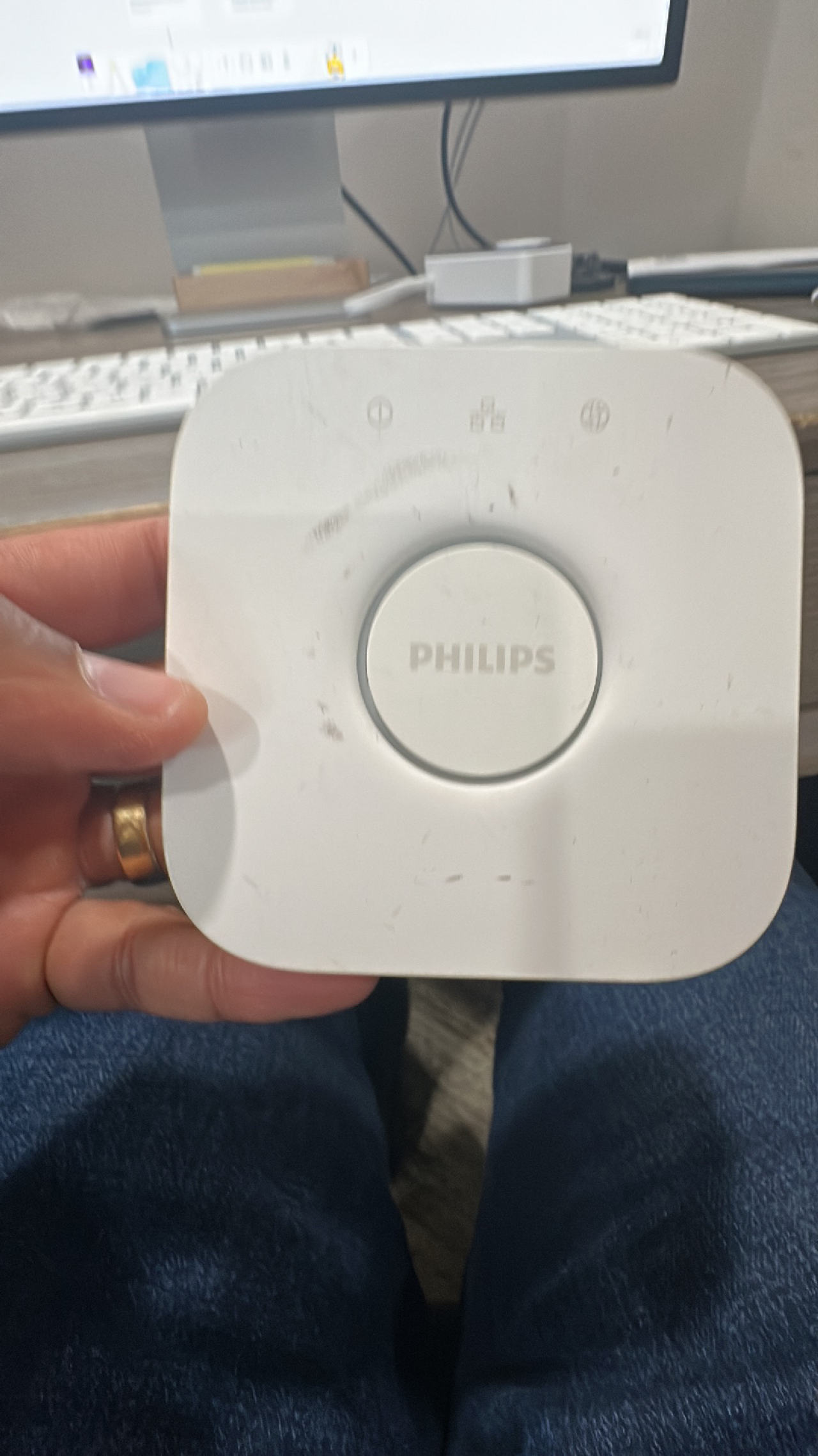 Philips Hue Bridge