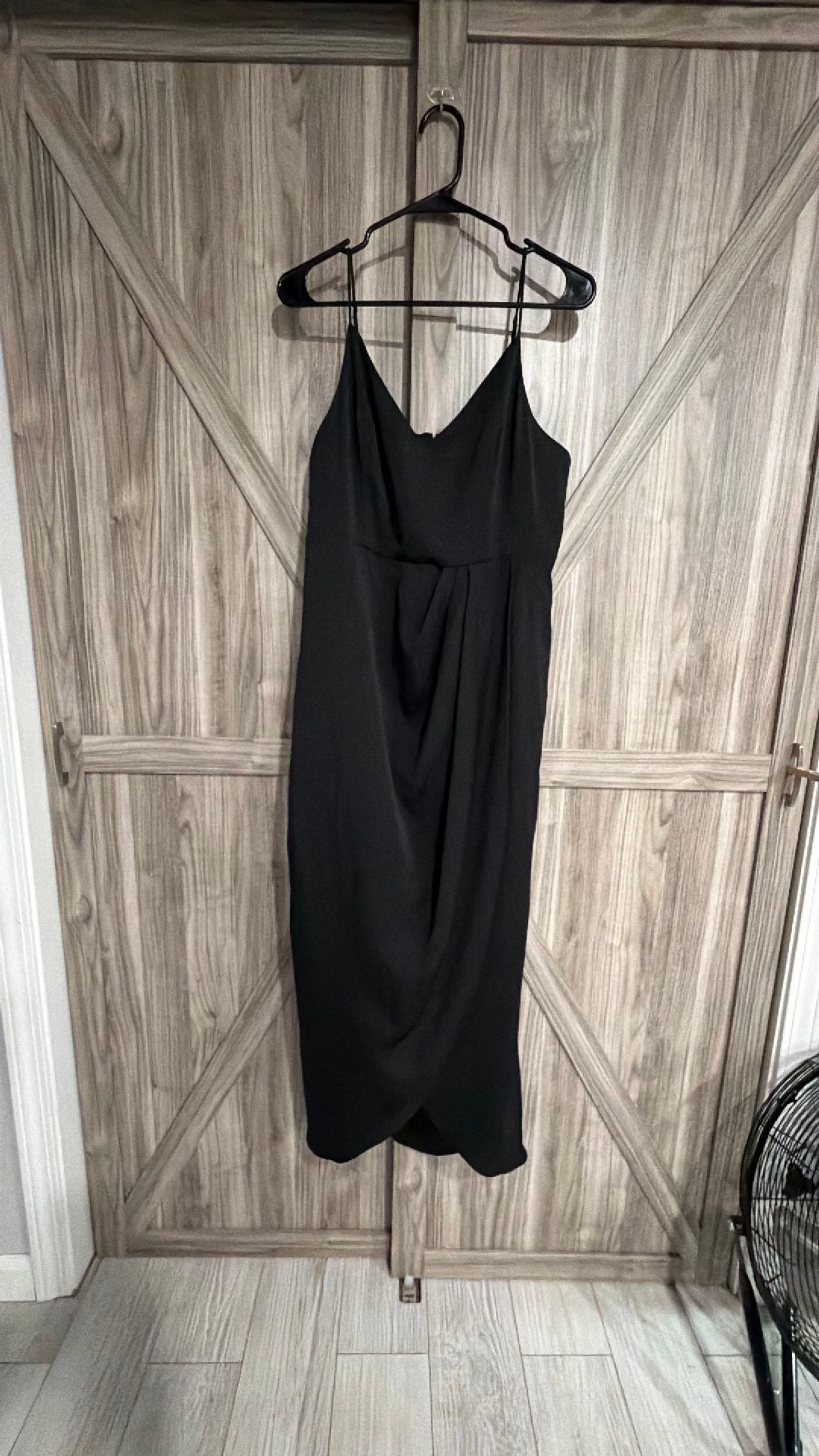 Express Black Sleeveless Draped Front Dress size Large