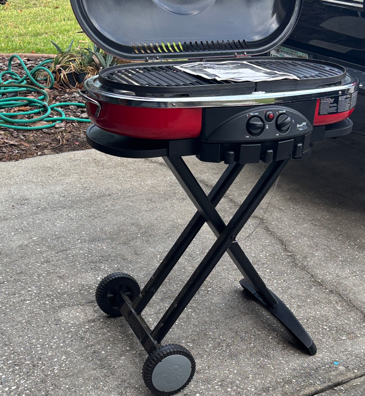 Coleman RoadTrip LXE Portable Propane Grill