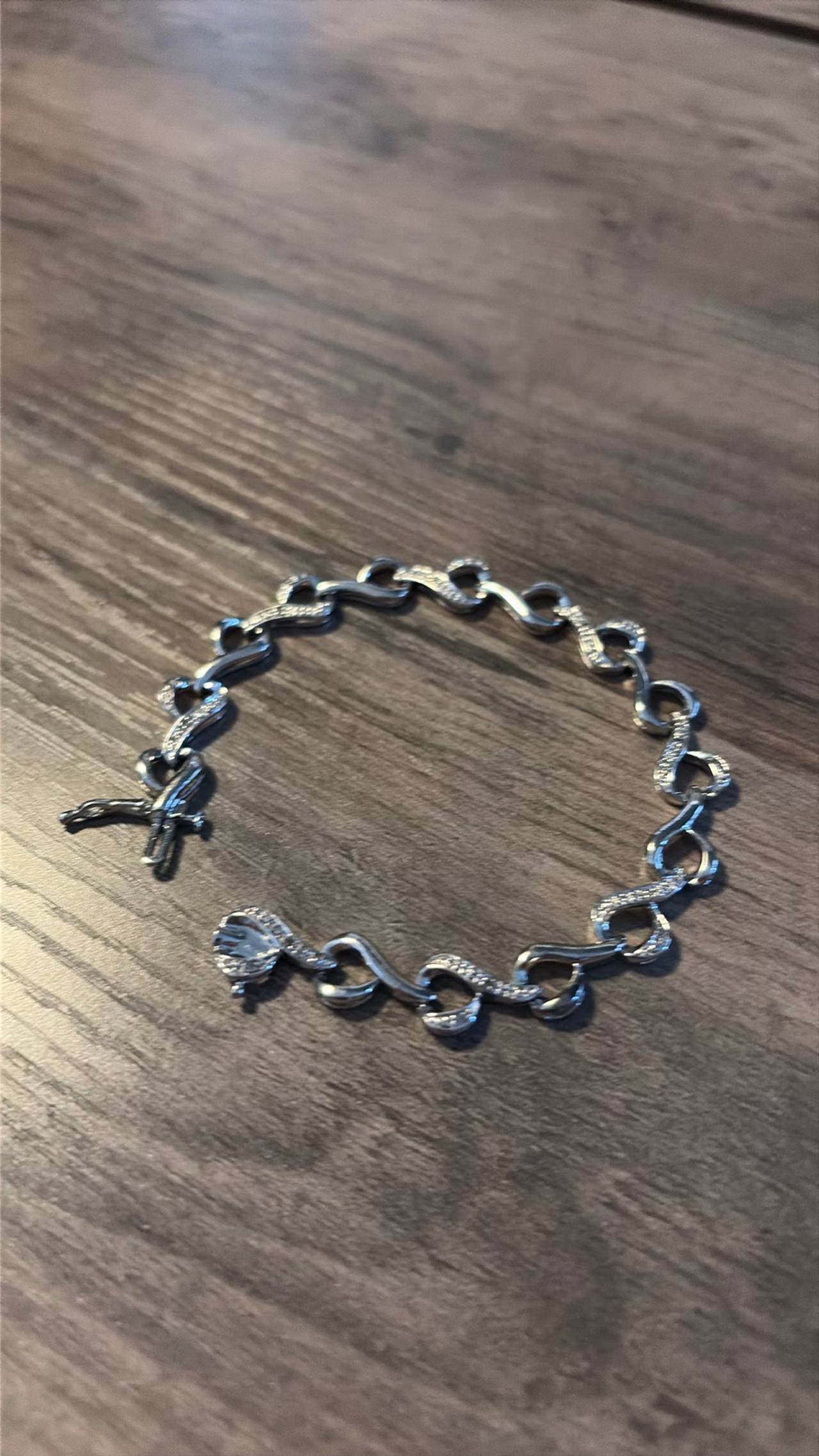 Sterling Silver Diamond Accent Infinity Heart Link Bracelet