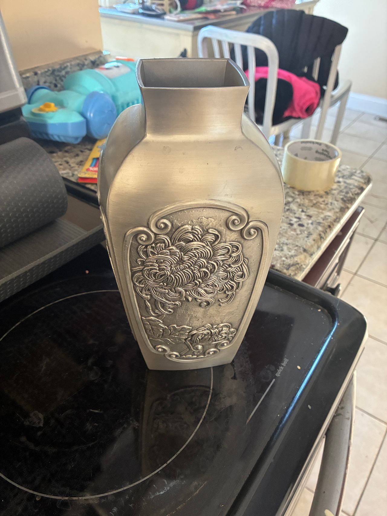 Seagull Pewter Chrysanthemum Vase