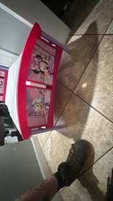 Delta Children Disney Minnie Mouse Plastic Toddler Bed - Image 3