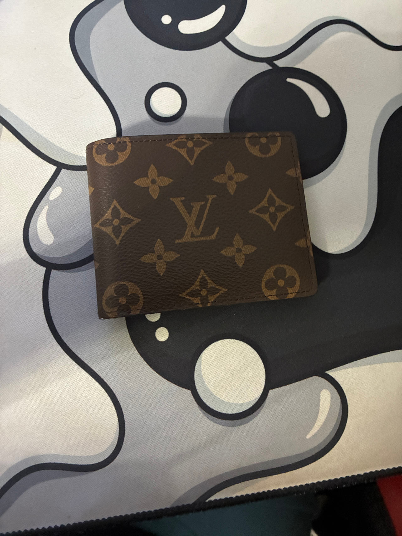 Louis Vuitton Monogram Canvas Bifold Wallet