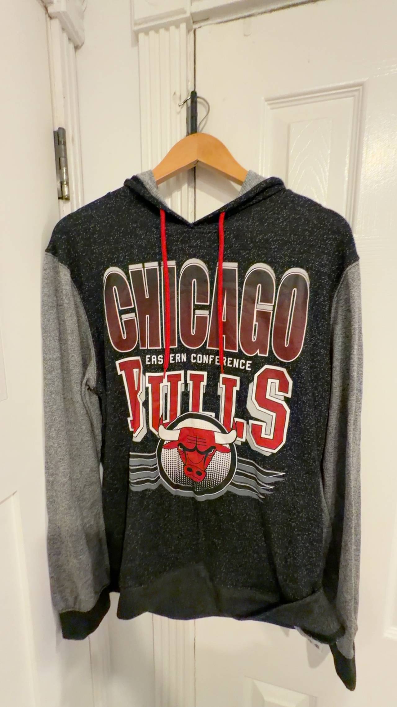 Chicago Bulls Black/Gray Hoodie X-Large 