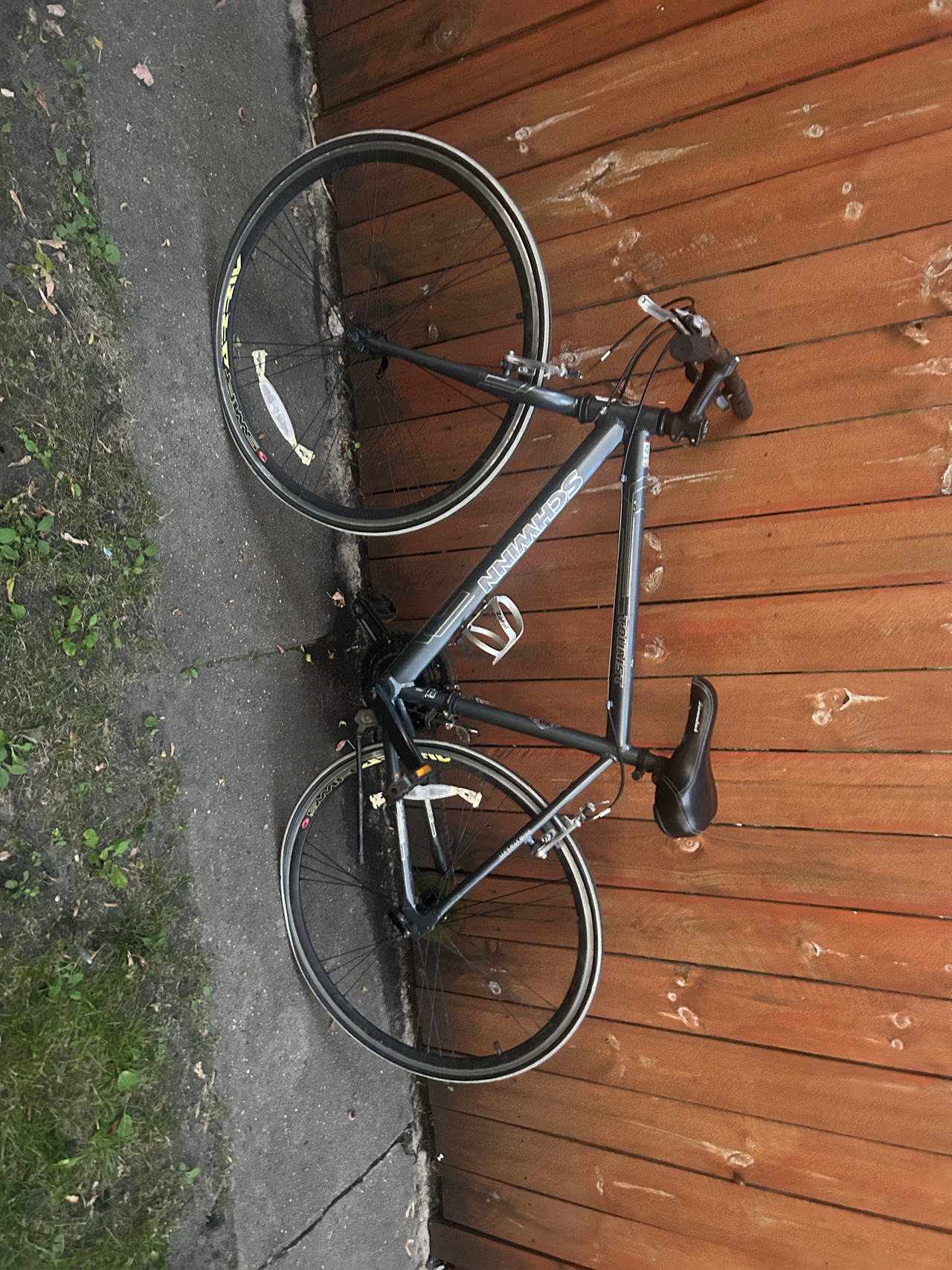 Schwinn Hybrid Bike
