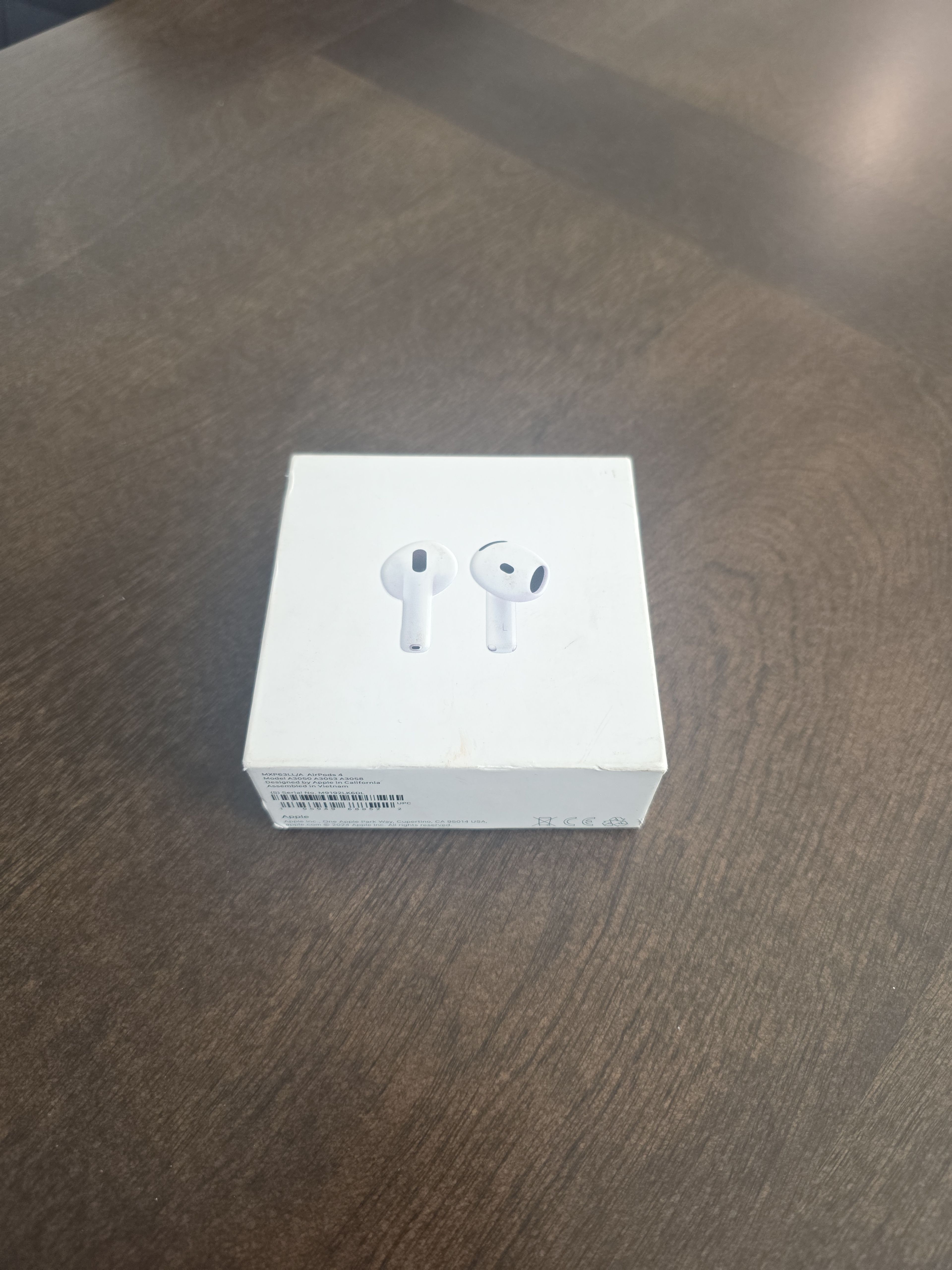 Apple AirPods 4 - Image 3