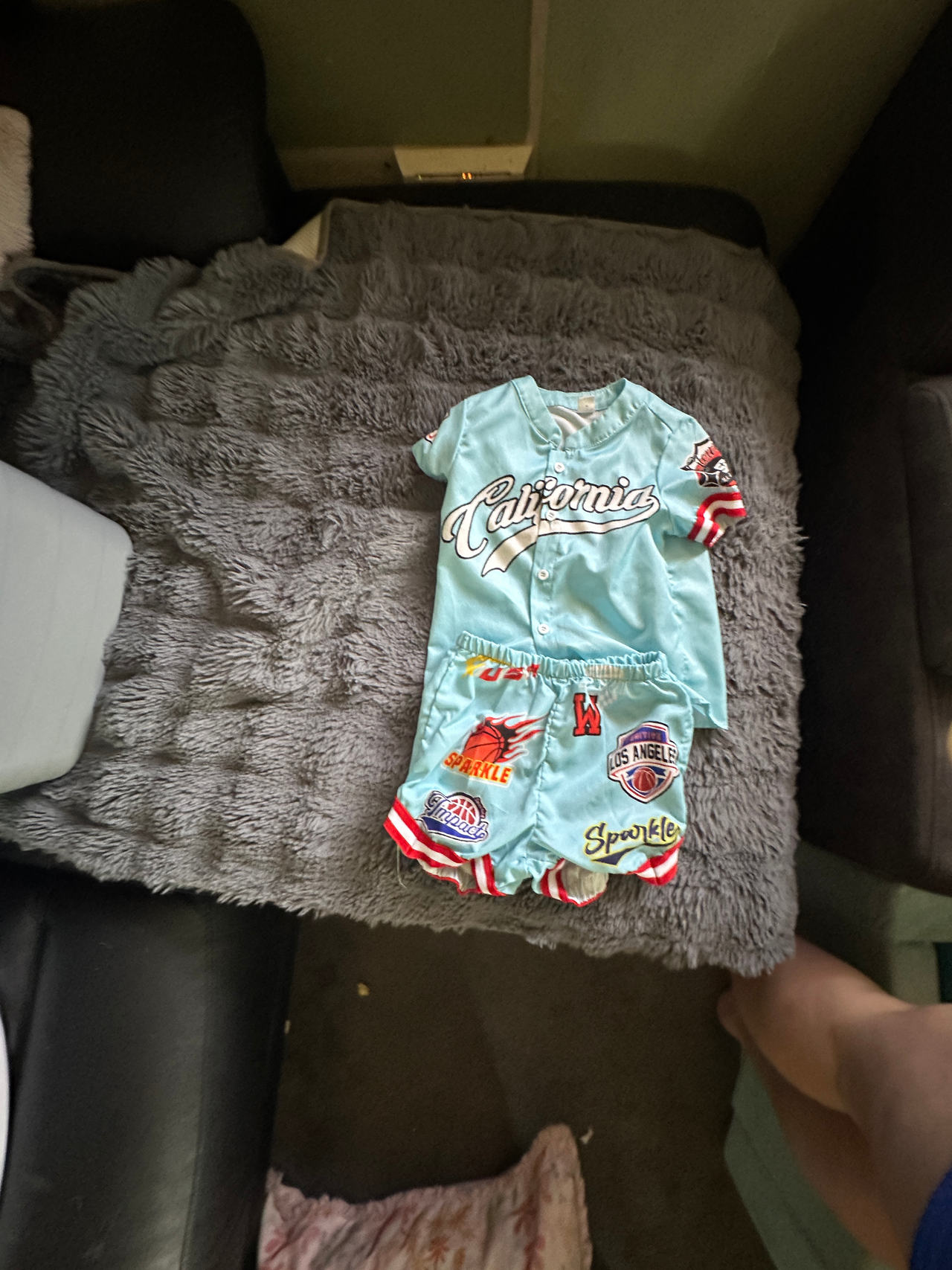 Shein size 2-3 basketball shirt and short set