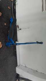 Razor PowerCore E95 Electric Scooter - Image 3