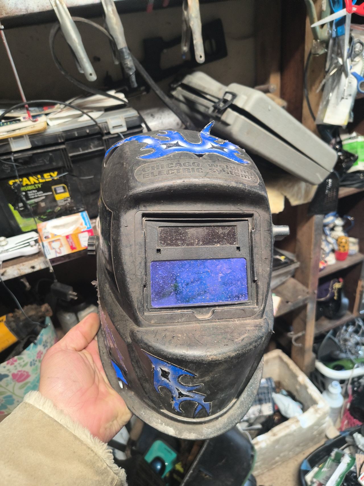 Chicago Electric Auto-Darkening Welding Helmet