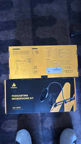 Maono Podcasting Microphone Kit (2) - Image 3