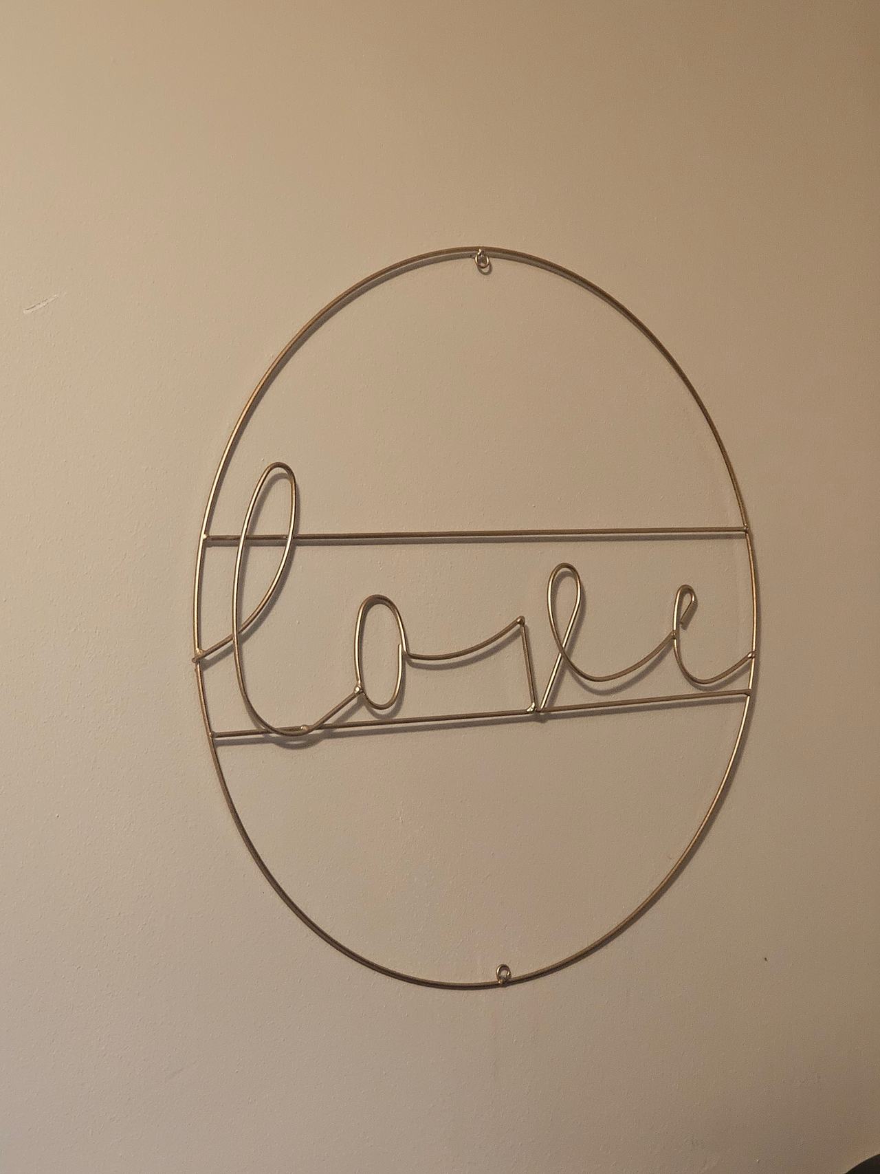 Circular Love Wire Wall Art