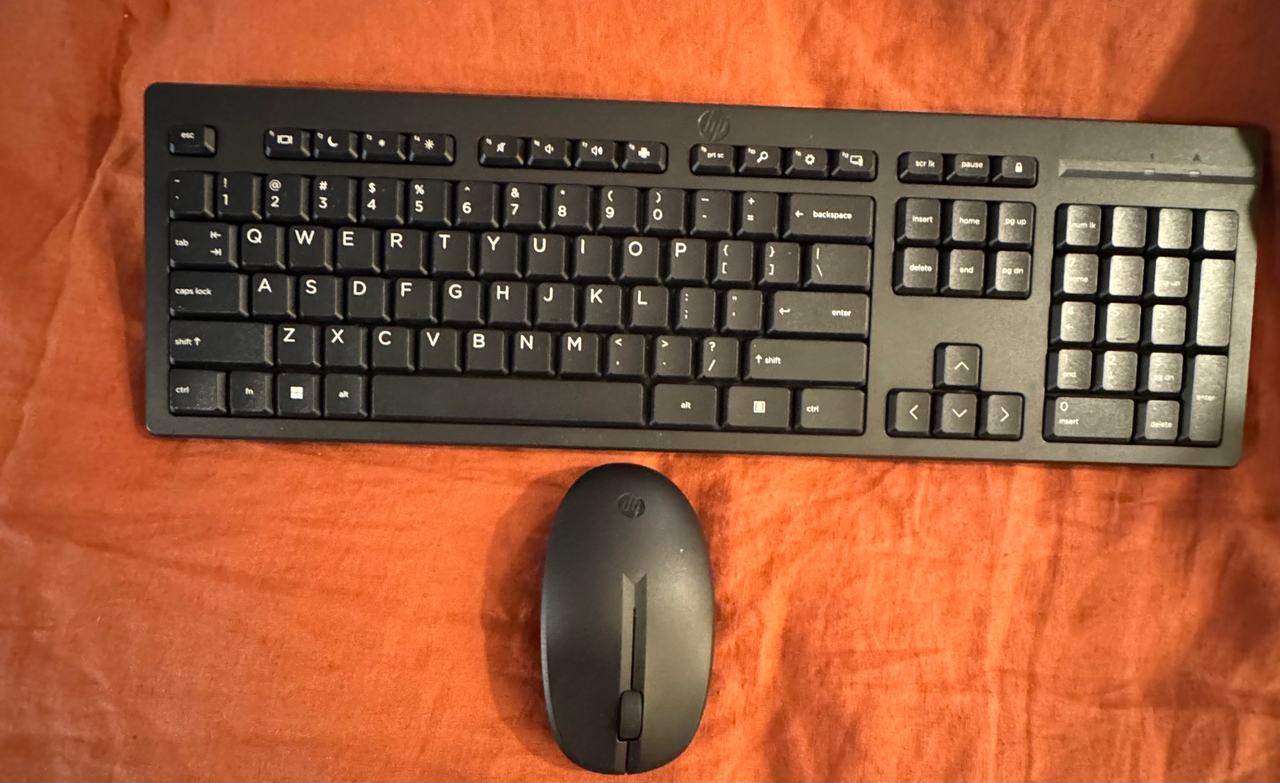 HP Wireless Keyboard and Mouse 230