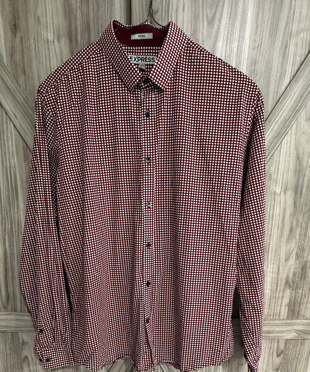 Express Fitted Gingham Dress Shirt Red white dots XL 17-17 1/2