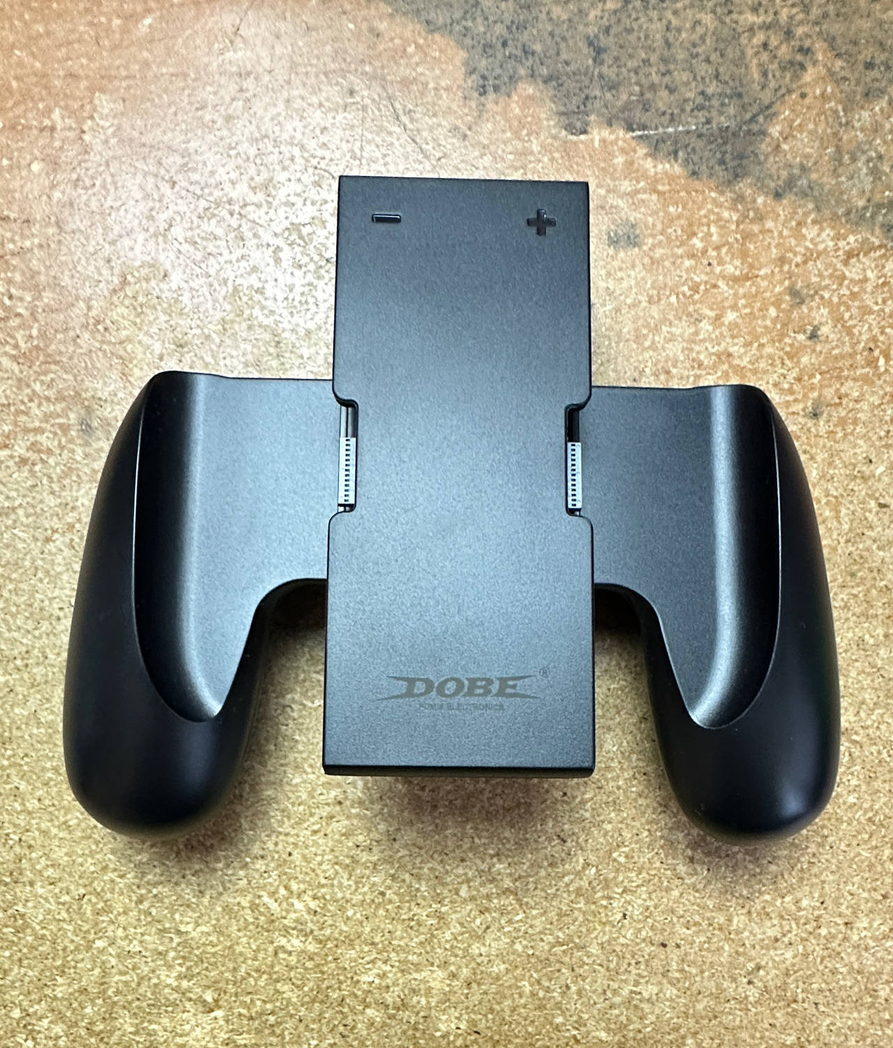 DOBE Charging Grip for Nintendo Switch Joy-Con