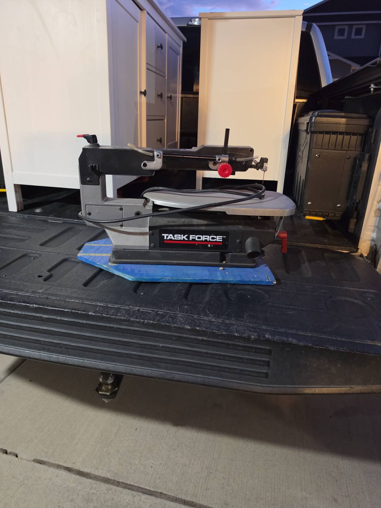 Task Force 16-inch Scroll Saw