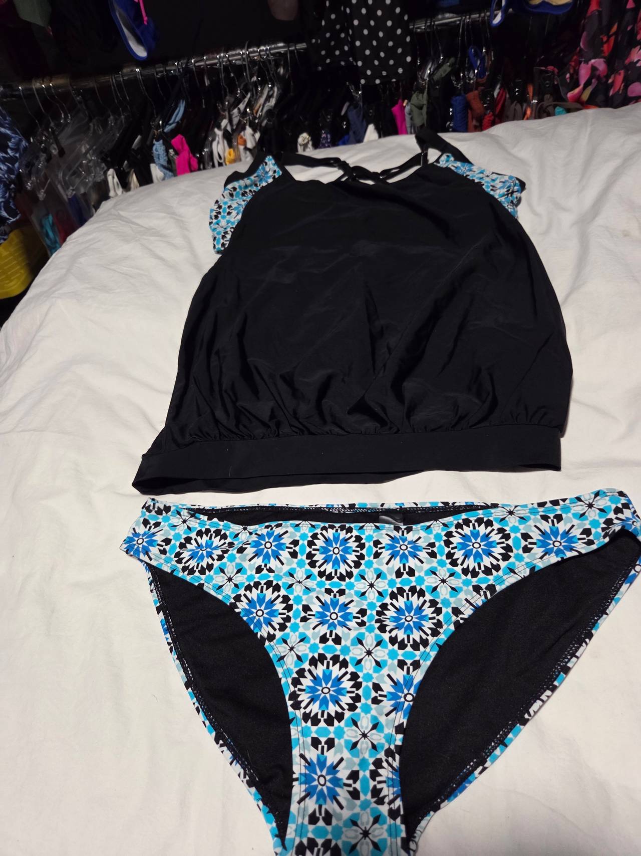Women's Two-Piece Blouson Tankini Swimsuit Set