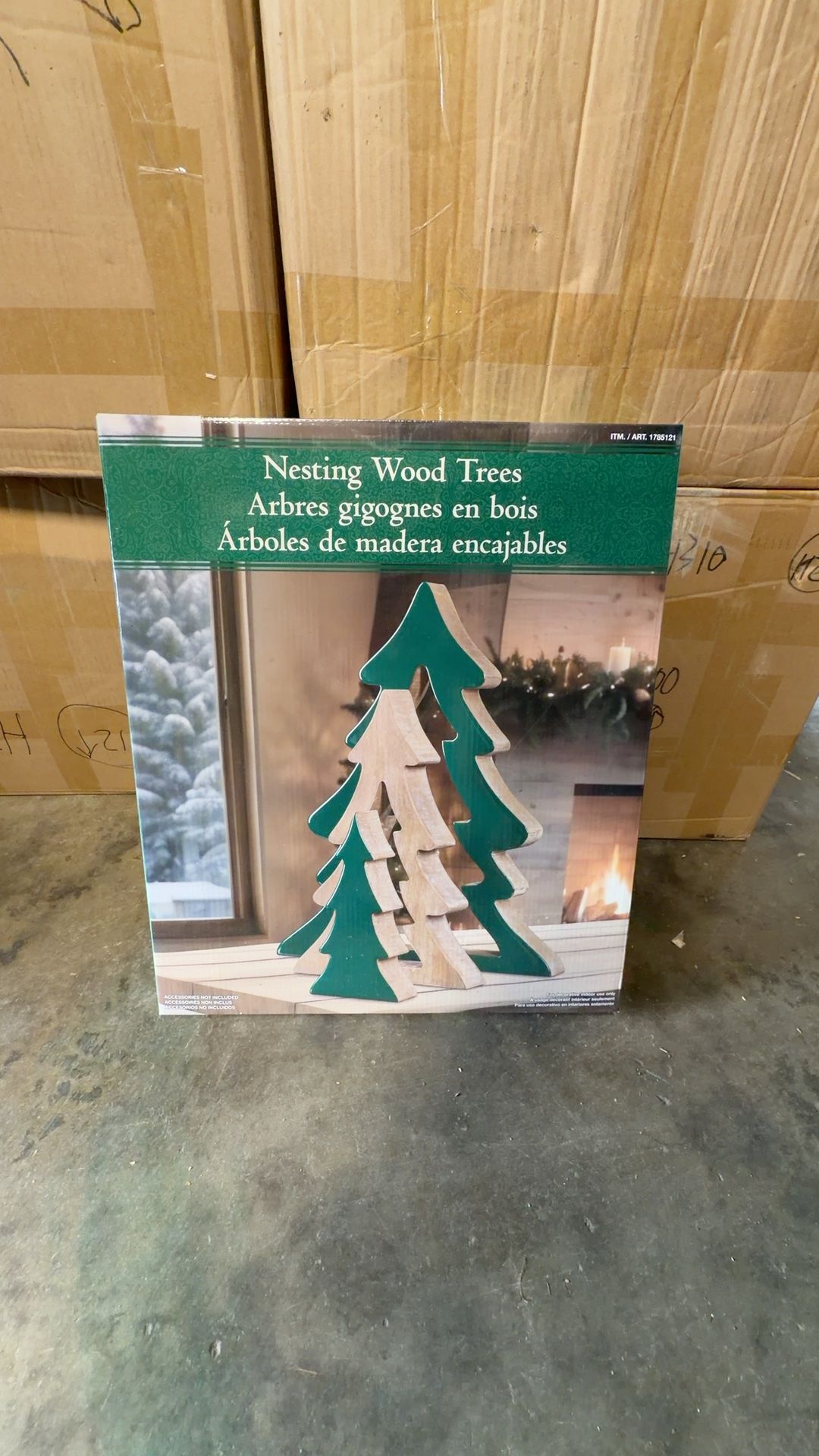 Costco 3-Piece Nesting Wood Christmas Tree Set – Red