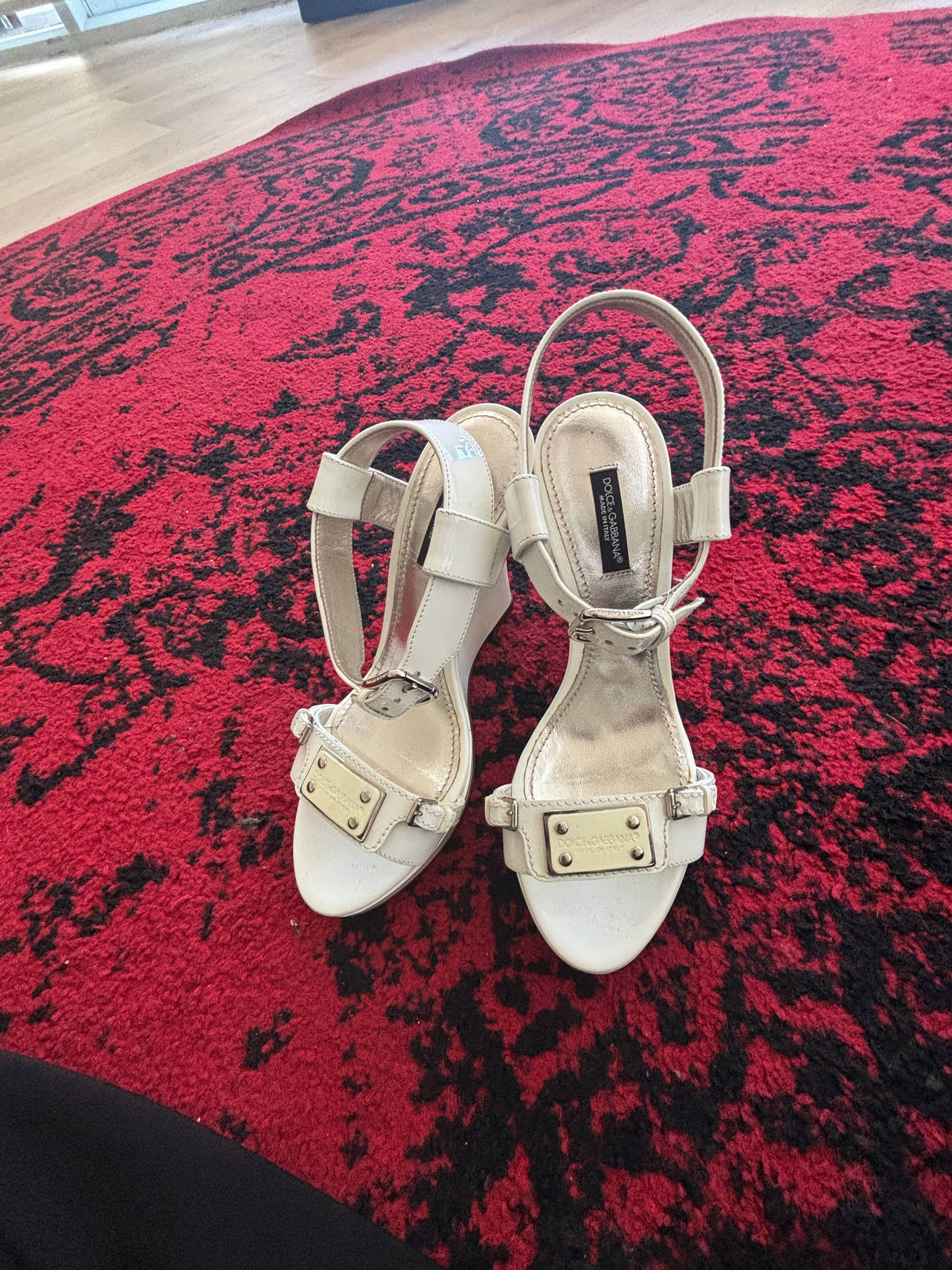 Dolce & Gabbana White Leather Sandals