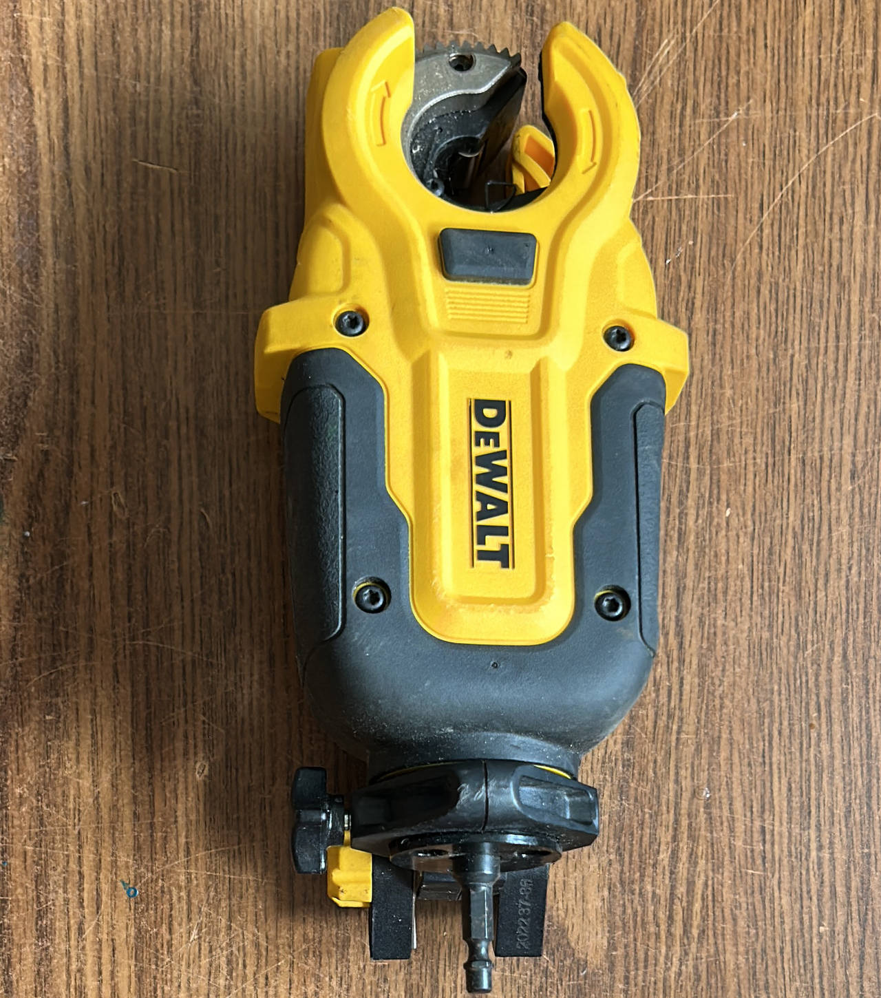 DEWALT IMPACT CONNECT PVC/PEX Pipe Cutter Attachment
