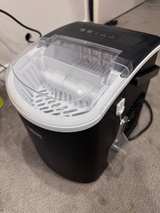 Portable Countertop Ice Maker Black with Handle - Image 2